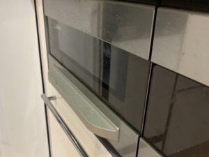 30㎝食洗機を45㎝食洗機に取替える　IHヒーターグリル扉取っ手干渉